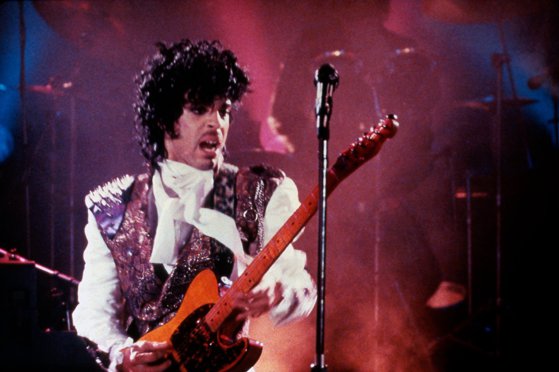 Un concert dedicat lui Prince îi aduce pe scenă pe John Legend și Alicia Keys alături de alte vedete