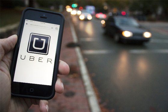 Uber testează mașinile fără șofer în Washington
