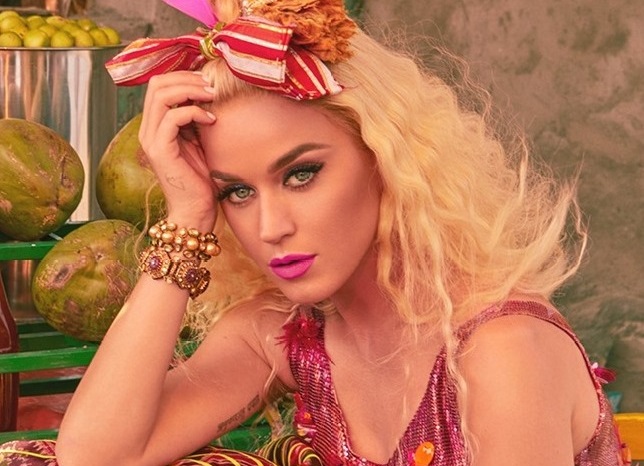 Katy Perry a leşinat din cauza unei scurgeri de gaze în timpul American Idol – VIDEO