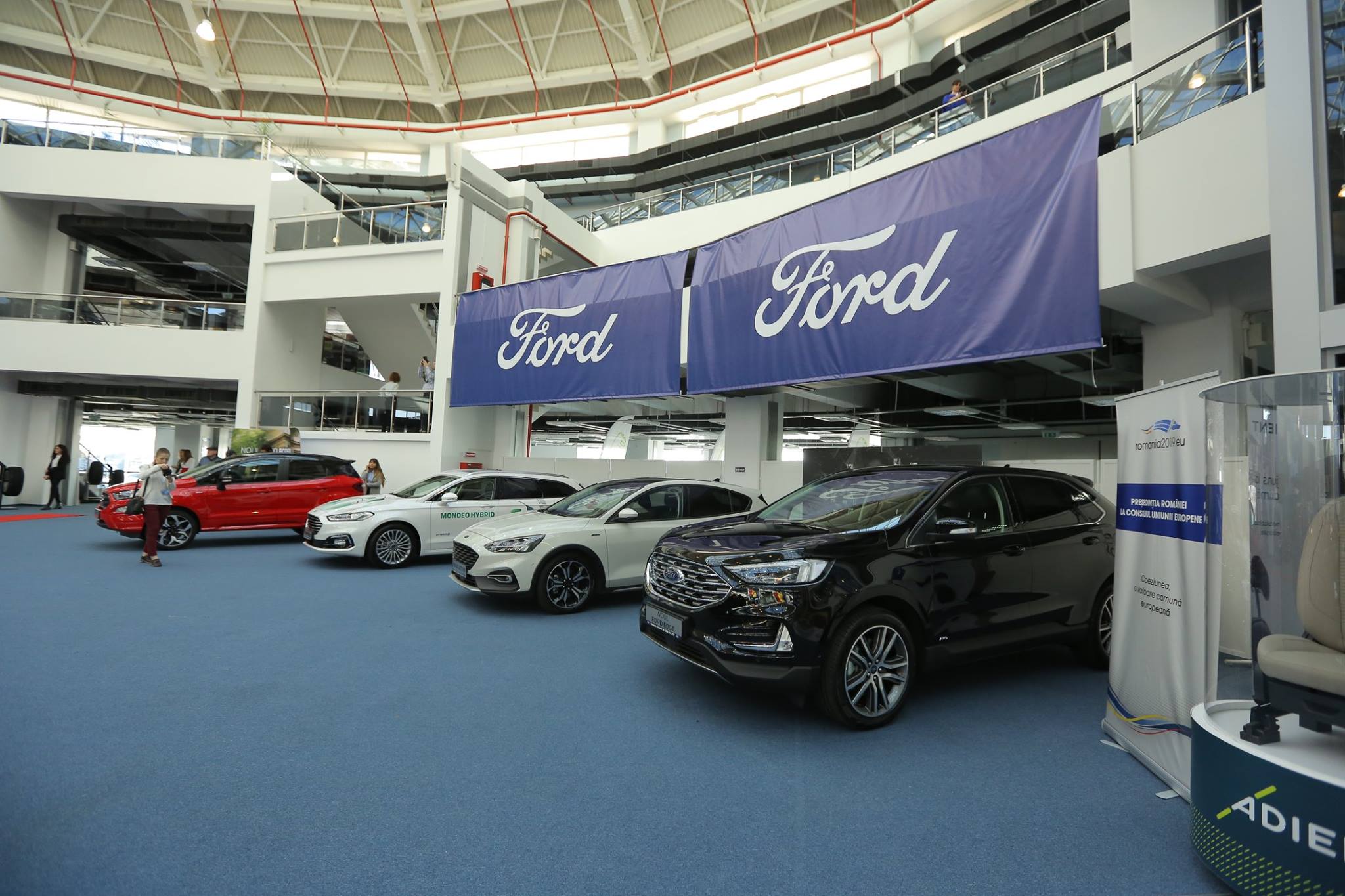 Ford România trimite 6.000 de angajaţi în şomaj tehnic