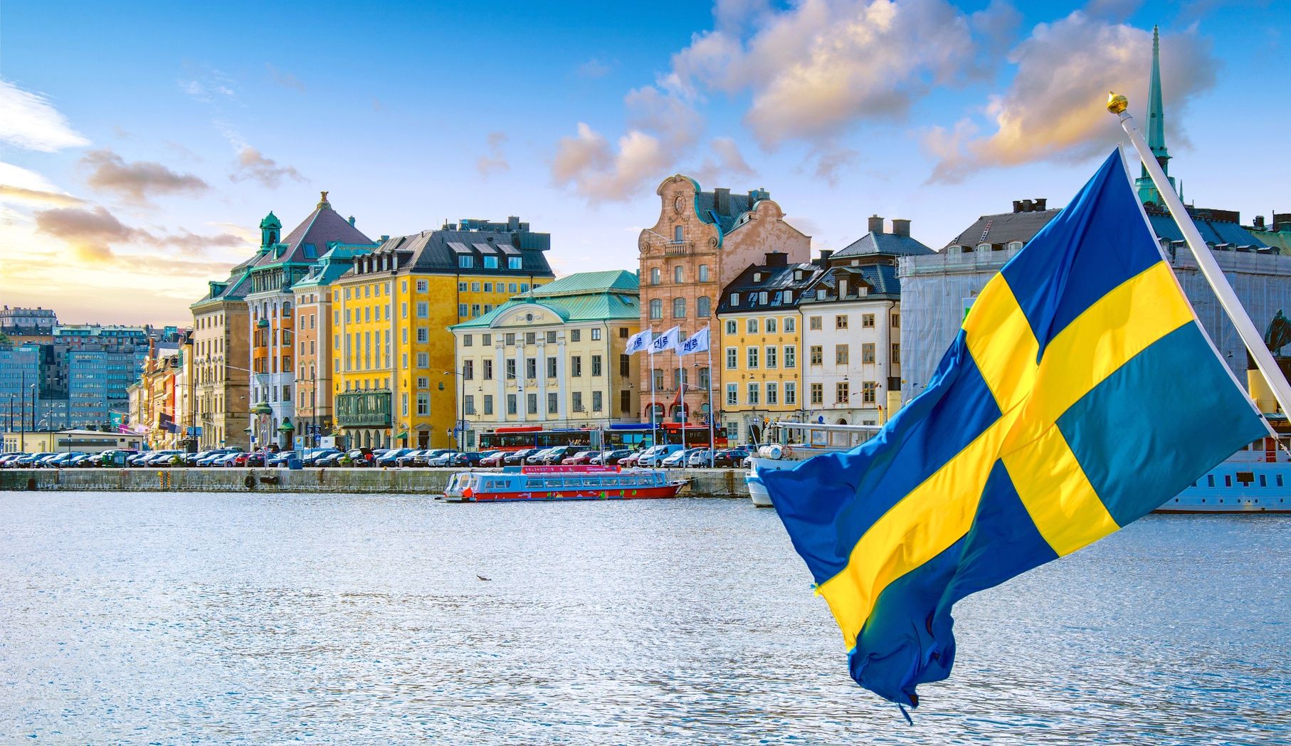 Fără restricții în Suedia: este timpul să ne facem griji pentru suedezi, sau să-i invidiem?