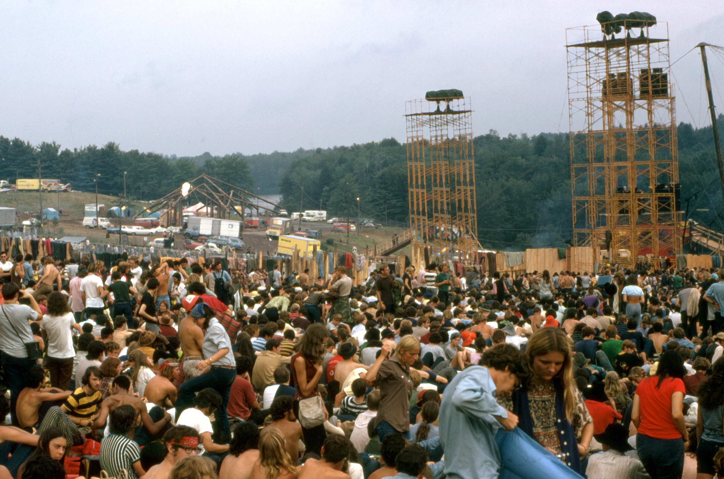 Festivalul Woodstock din ’69 a avut loc tot în timpul unei pandemii. Ce s-a întâmplat atunci cu cei 300.000 de participanți?