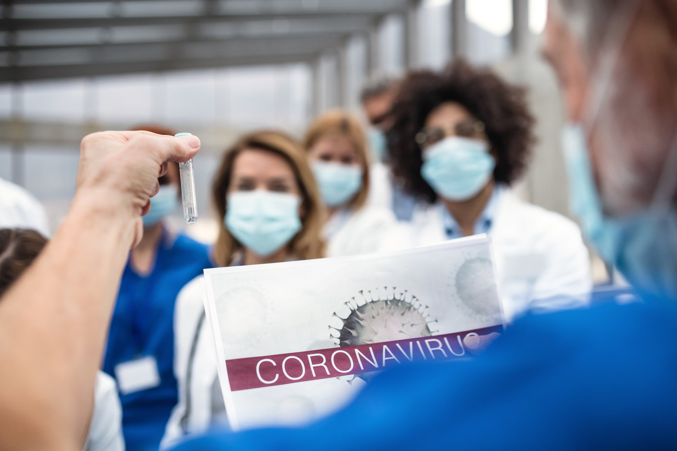 Anticorpii pentru coronavirus dispar după două-trei luni, conform unui studiu