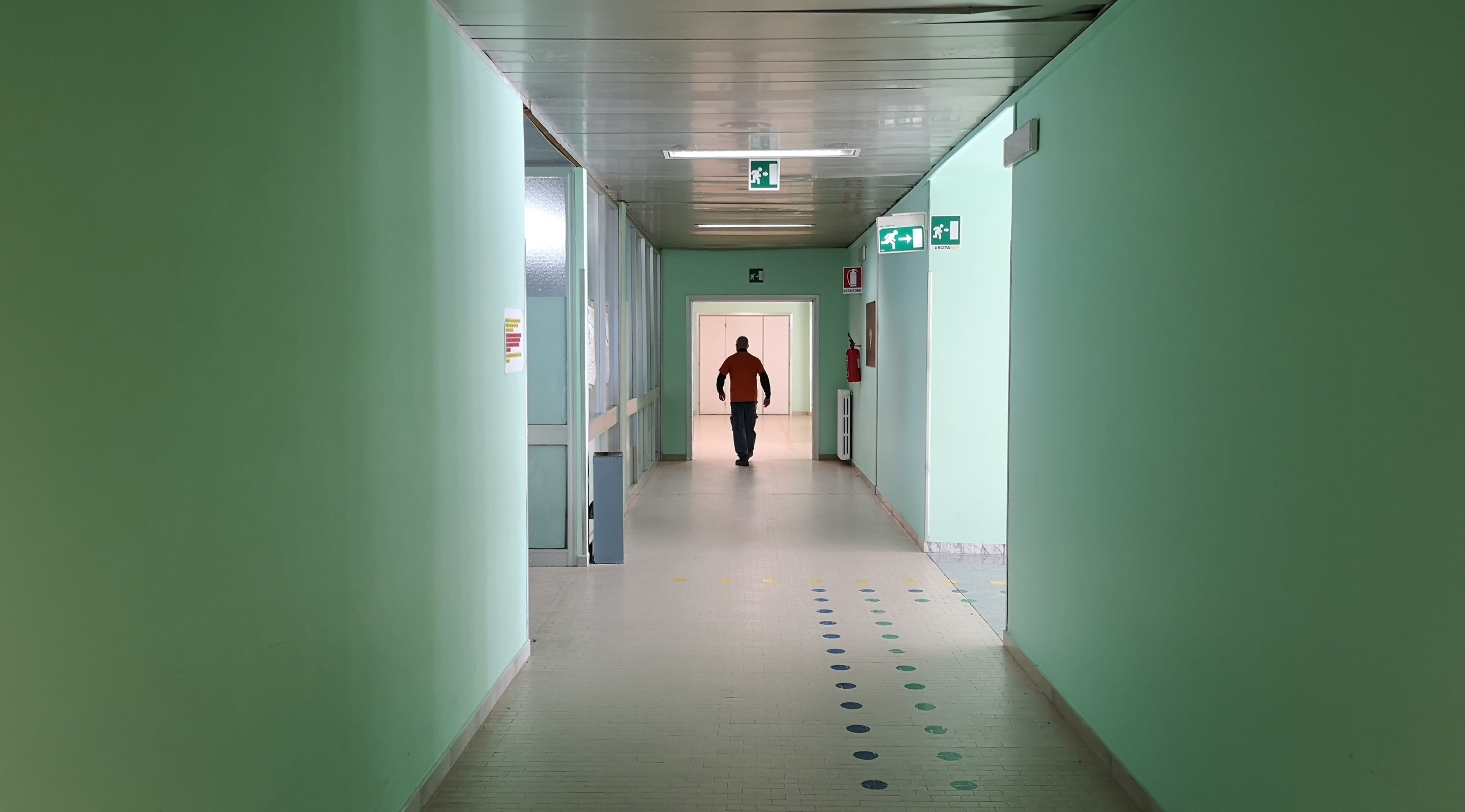 Franta: Un spital psihiatric este acuzat pentru că a abuzat de măsurile de izolare