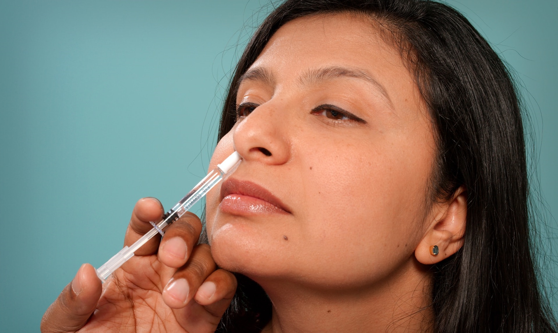 Covid-19 | Medicii spun că un vaccin nazal ar fi mai eficient