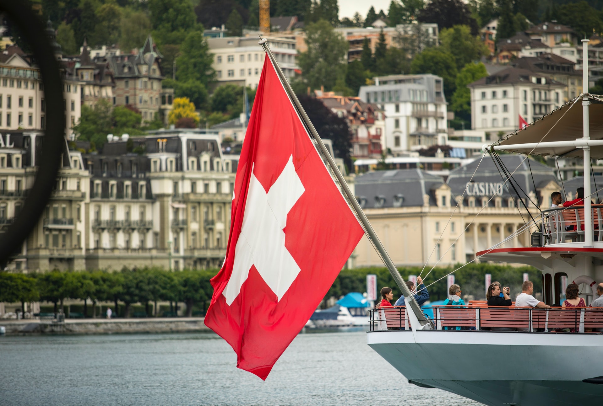 Elveția| În ciuda epidemiei, au fost înregistrate mai puține decese față de aceeași perioadă a anului trecut