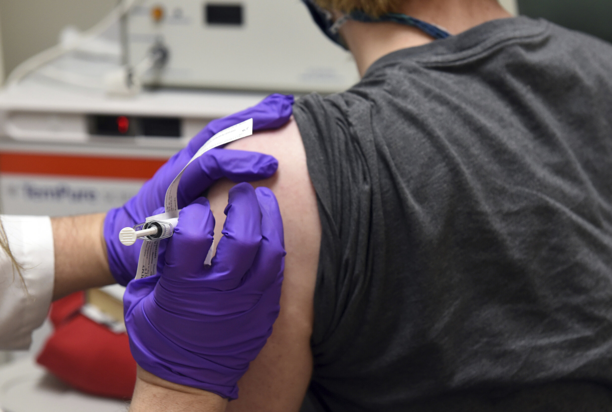 Covid-19| Pfizer anunță primul vaccin fiabil. Eficiență de 90%