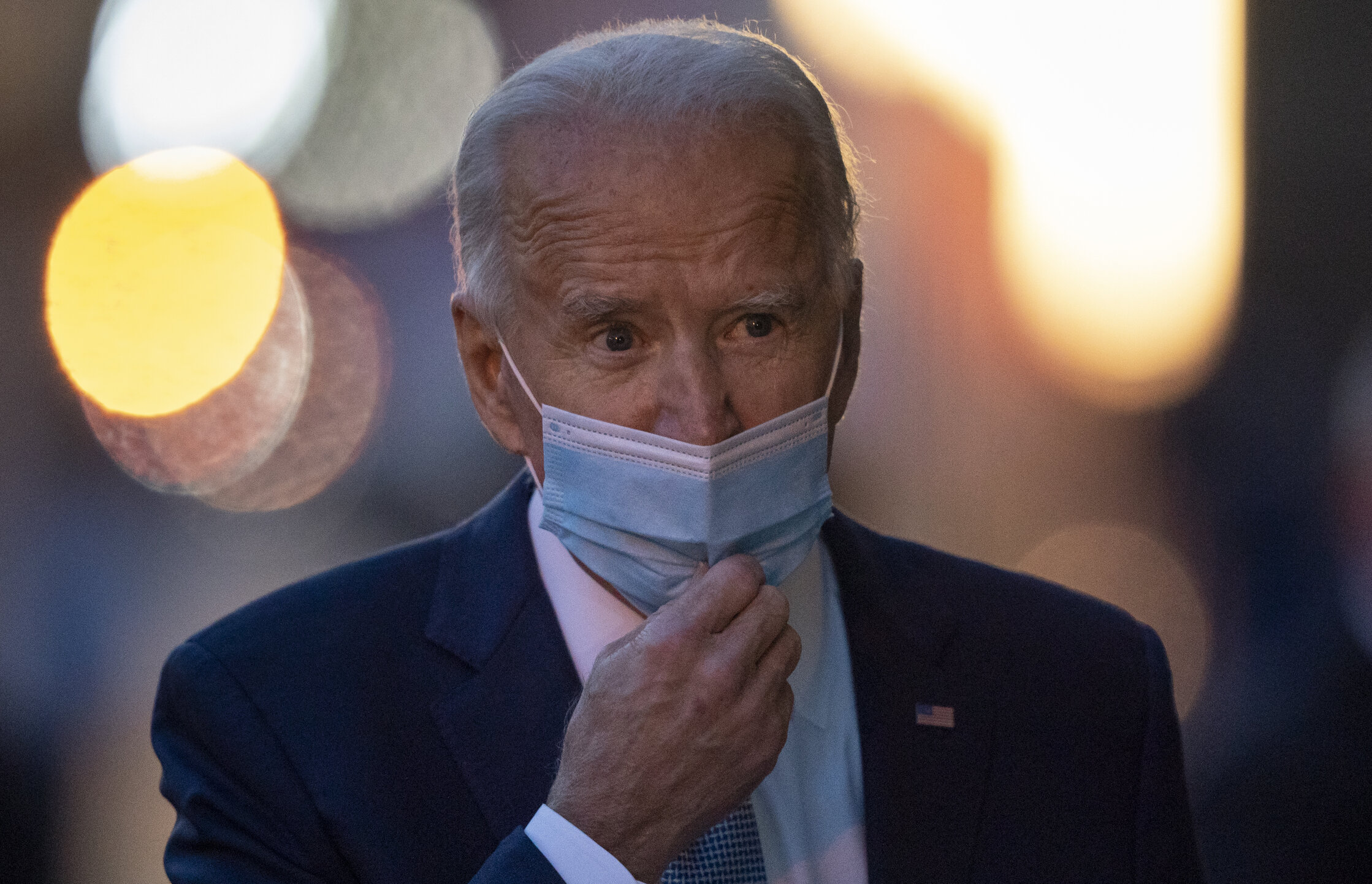 Joe Biden, dus de urgență la spital după ce și-a fracturat glezna. Trump îi urează „însănătoșire grabnică”