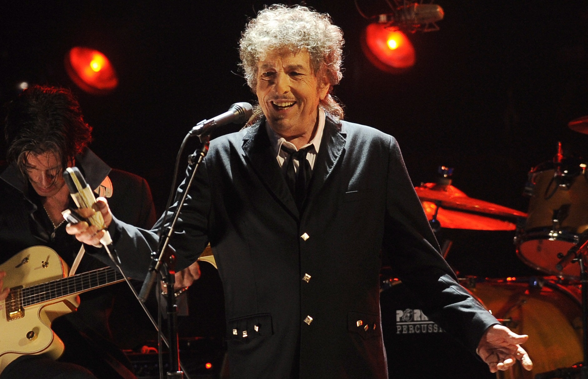 Bob Dylan a dat lovitura! Şi-a vândut toate piesele într-o tranzacţie record