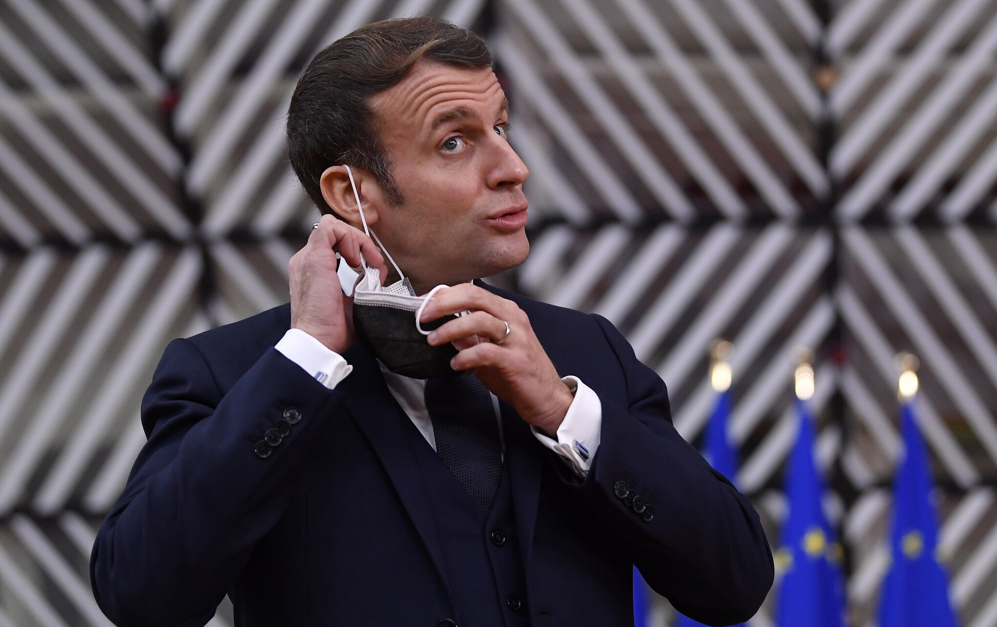 Emmanuel Macron, testat pozitiv pentru Covid-19