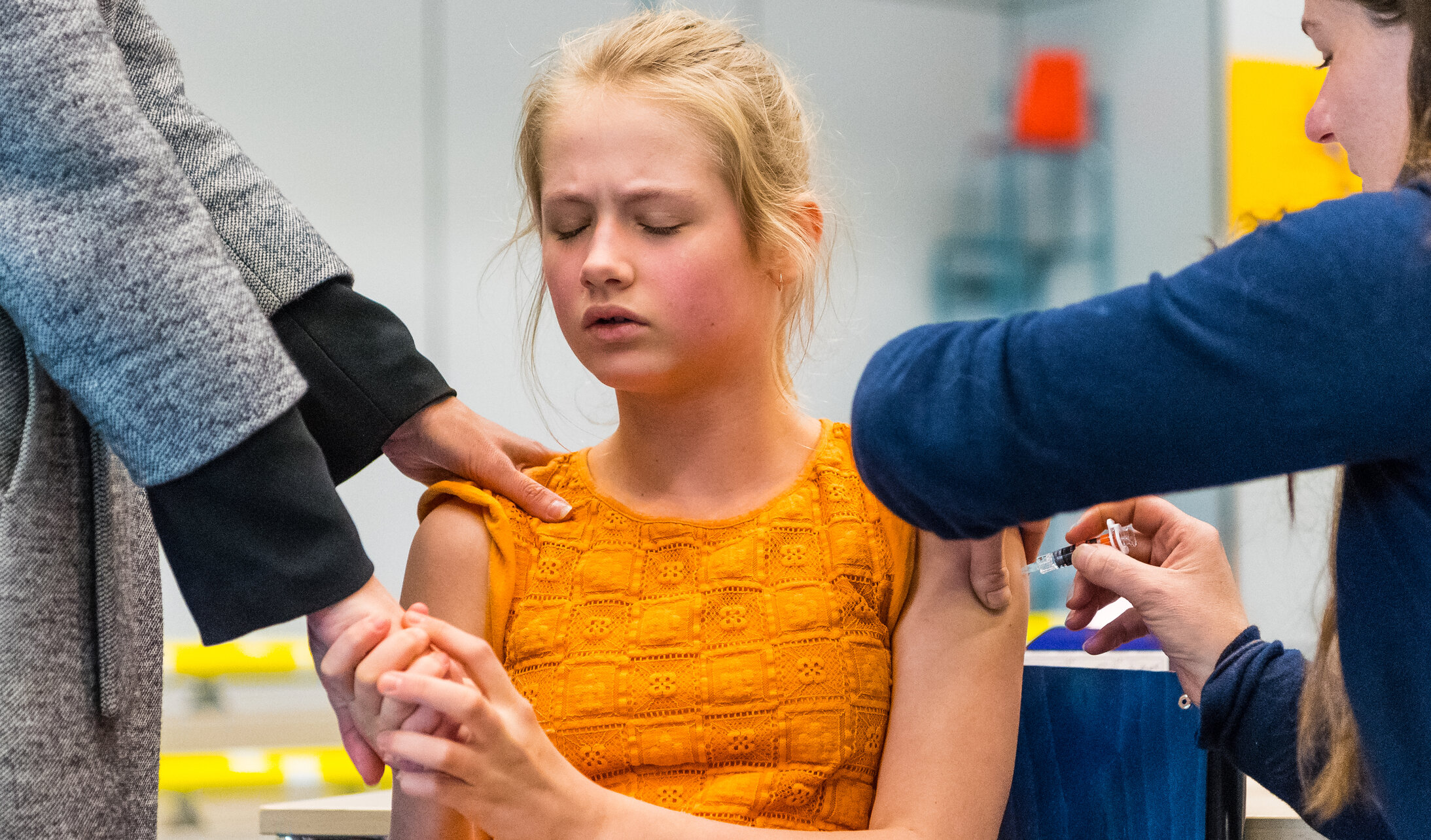 Moderna vrea să vaccineze copiii și adolescenții, la vară. Au început testele pentru categoria de vârstă 12-17 ani