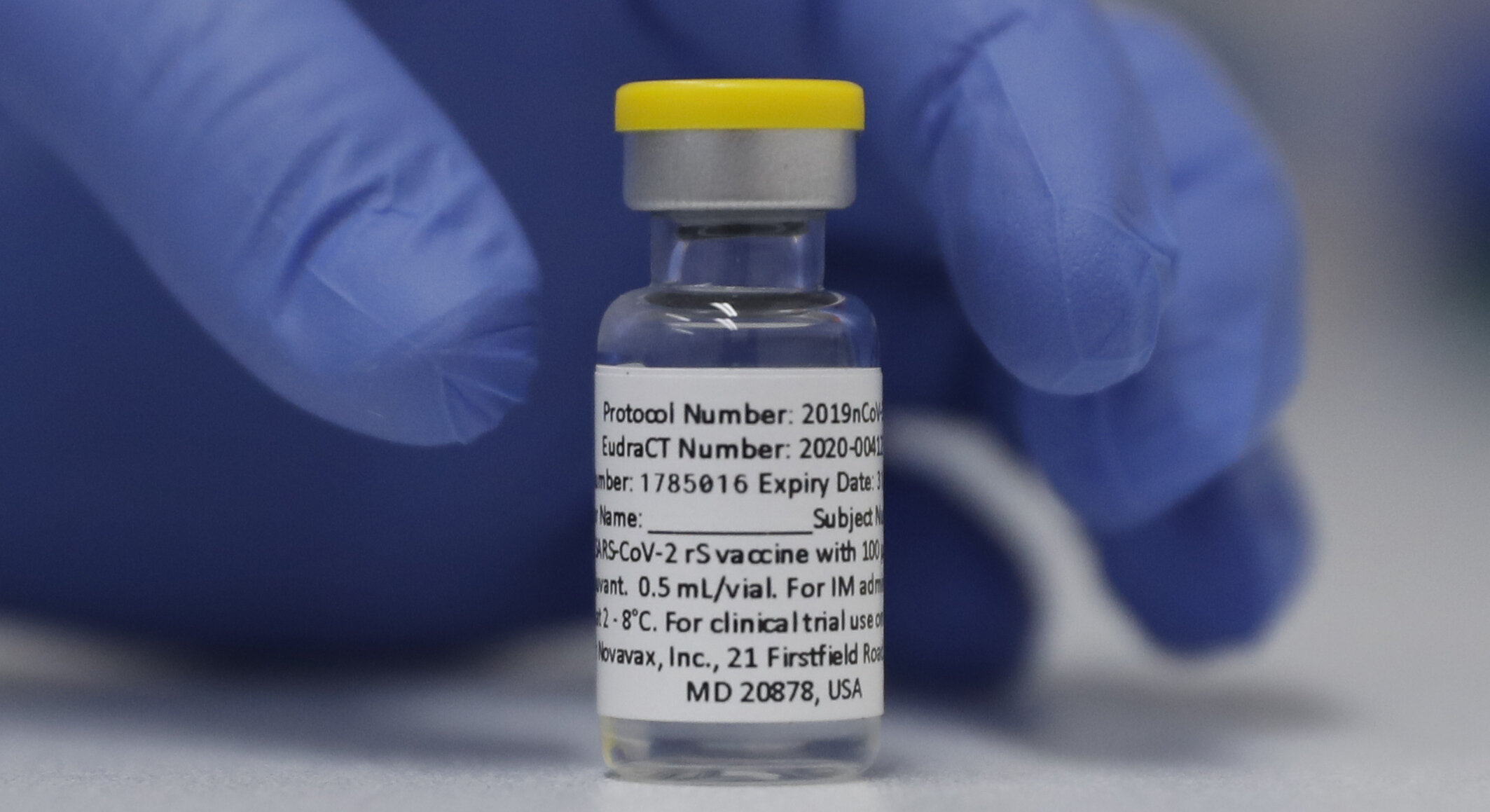 Serul Novavax, cu tehnologie utilizată în trecut pentru vaccinurile antigripale, are eficiență de 89%