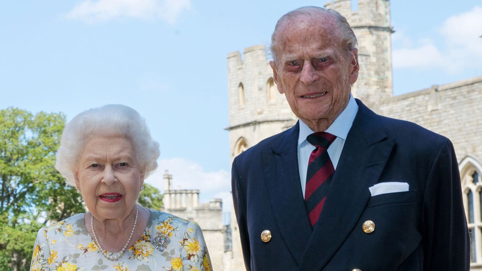 Regina Angliei și Prințul Philip au primit vaccinul anti-Covid