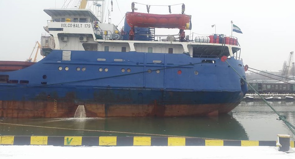 Navă rusească scufundată în Marea Neagră, în apropiere de Portul Constanța. Două victime, operațiunile de salvare continuă