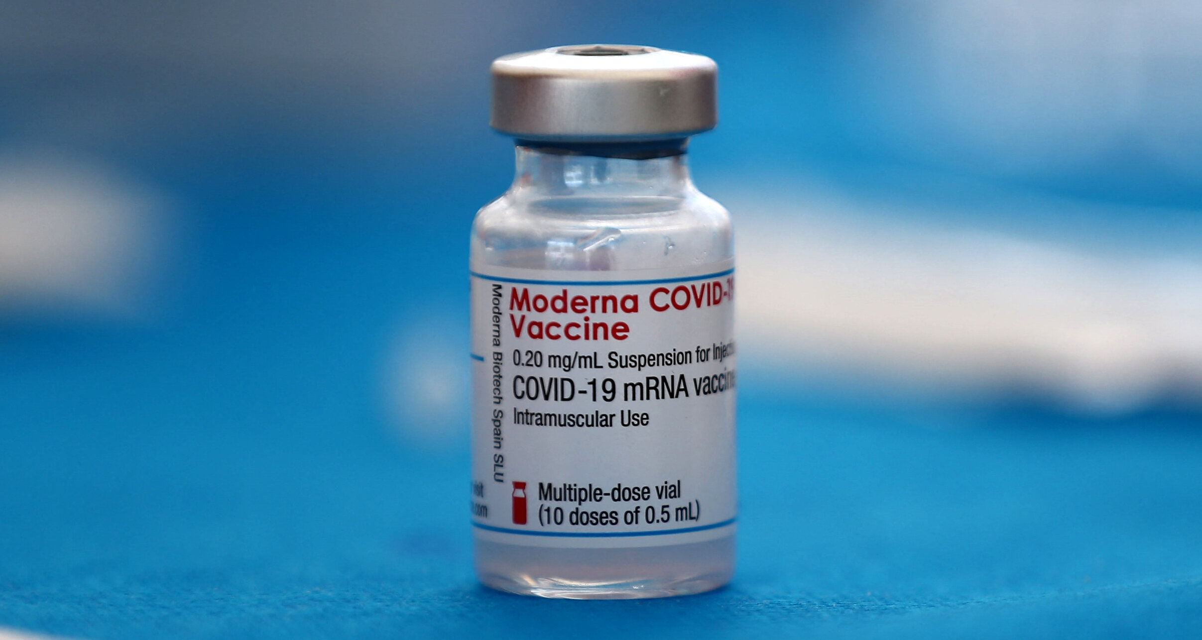 Moderna: A treia doză a vaccinului anti-Covid produce un răspuns „robust” împotriva variantei Delta