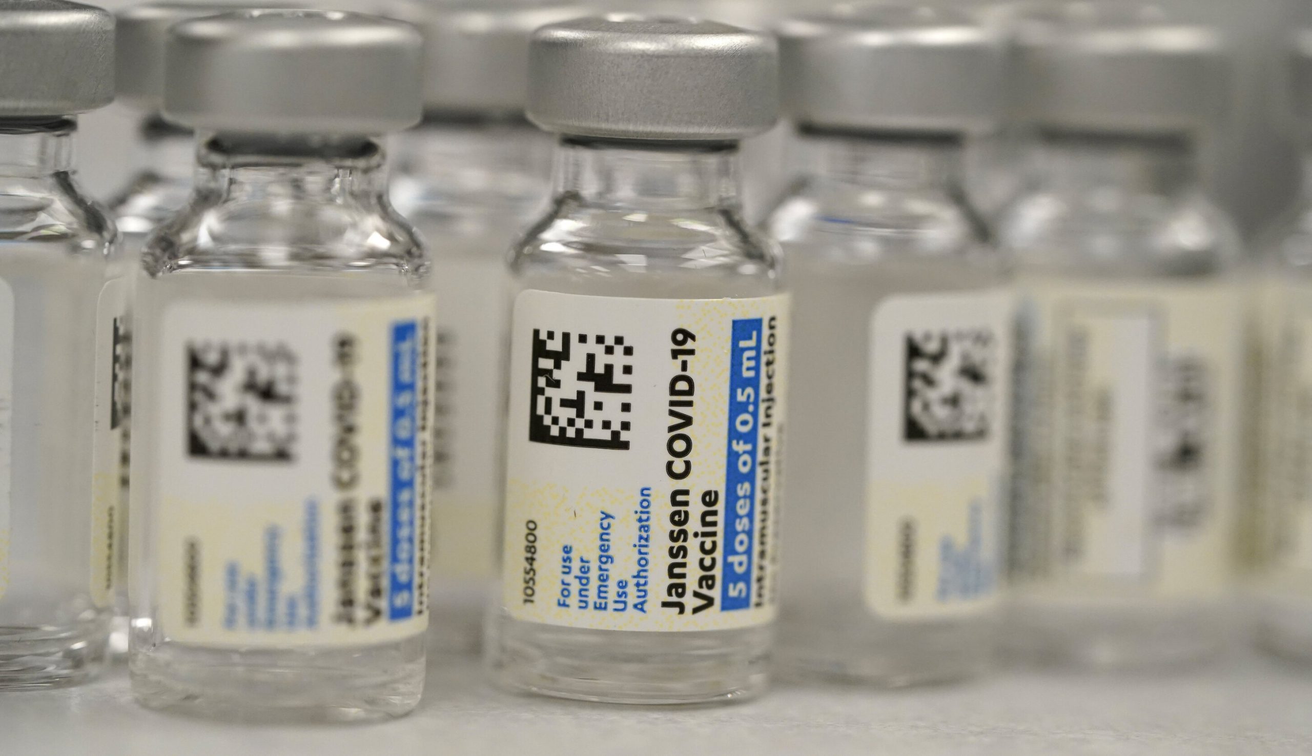 Agenția Europeană pentru Medicamente autorizează vaccinul cu o singură doză produs de Johnson&Johnson