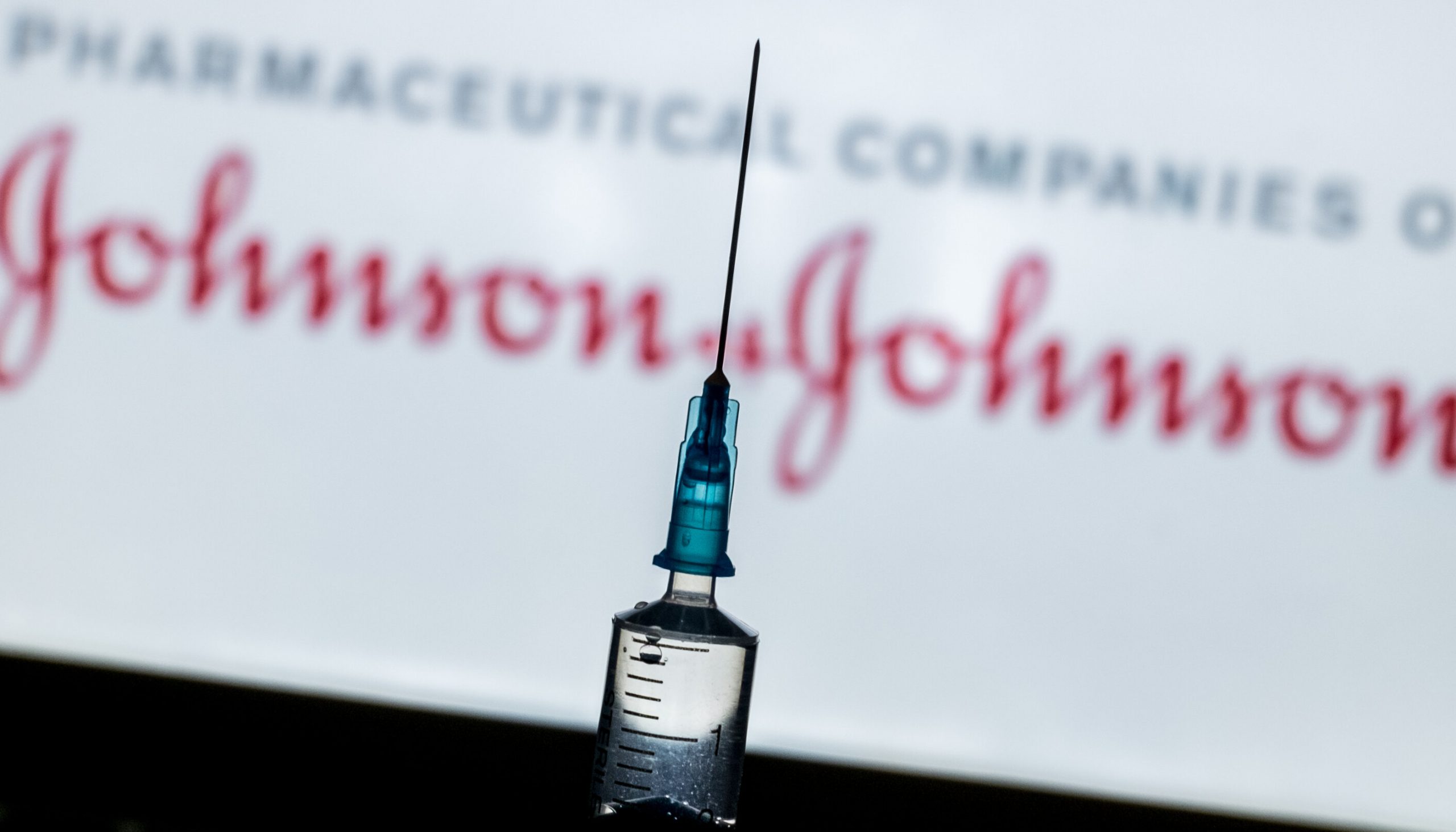 Suedia suspendă planurile de vaccinare cu serul Johnson & Johnson și așteaptă ancheta EMA
