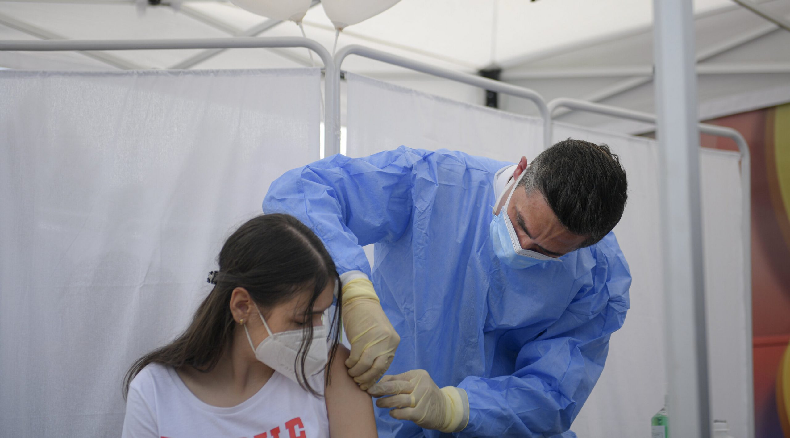 România este prima țară din Europa care vaccinează copiii împotriva Covid, confirmă Valeriu Gheorghiță