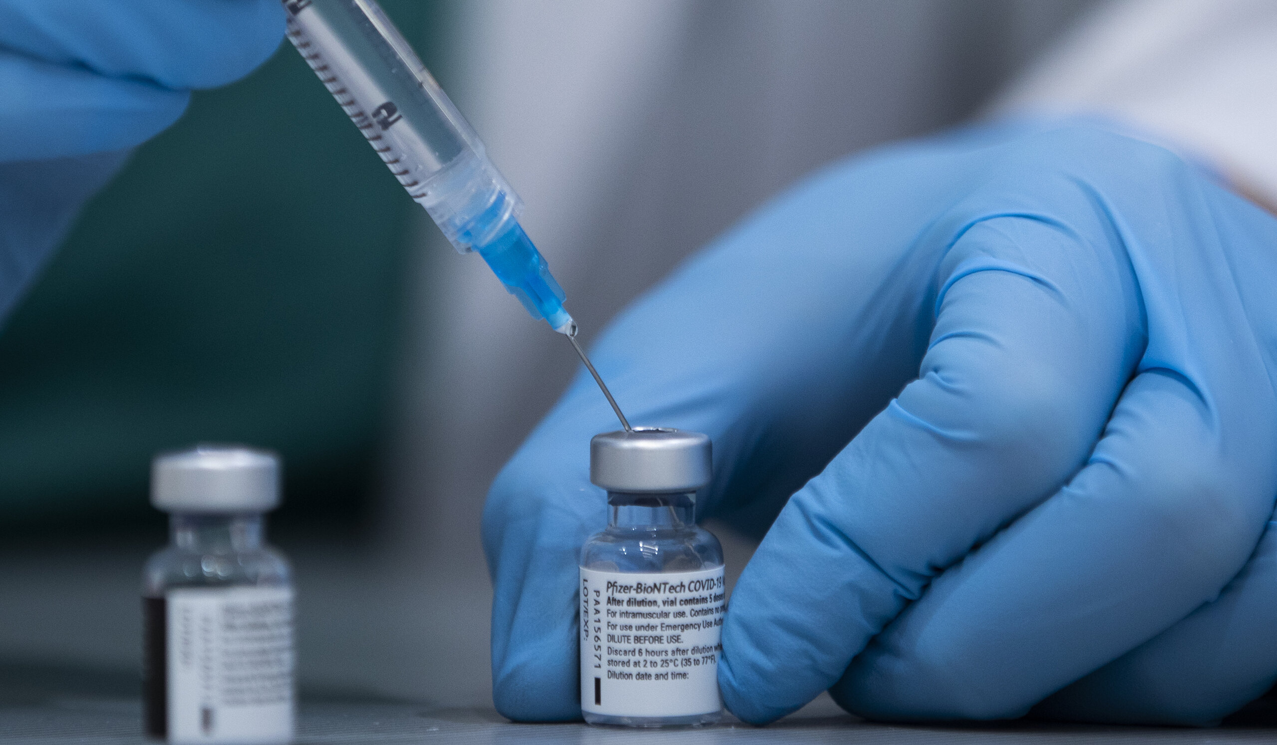Cercetătorii israelieni confirmă legătura între vaccinurile ARNm și cazurile de miocardită dezvoltate după administrarea serurilor anti-Covid