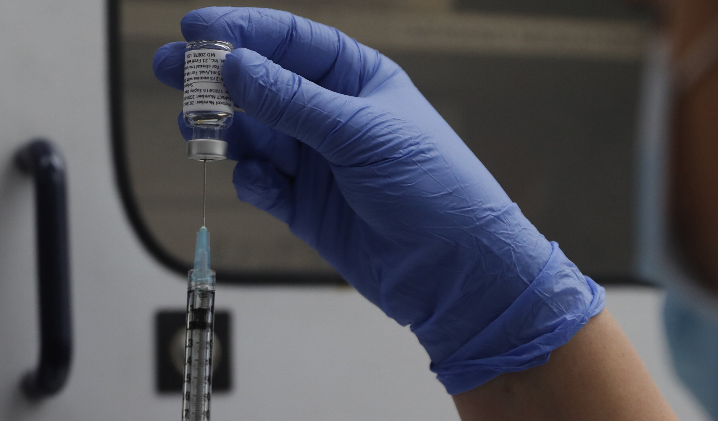 Vaccinul anti-Covid de la Novavax, fără tehnologie ARNm sau ADN, va fi disponibil în curând