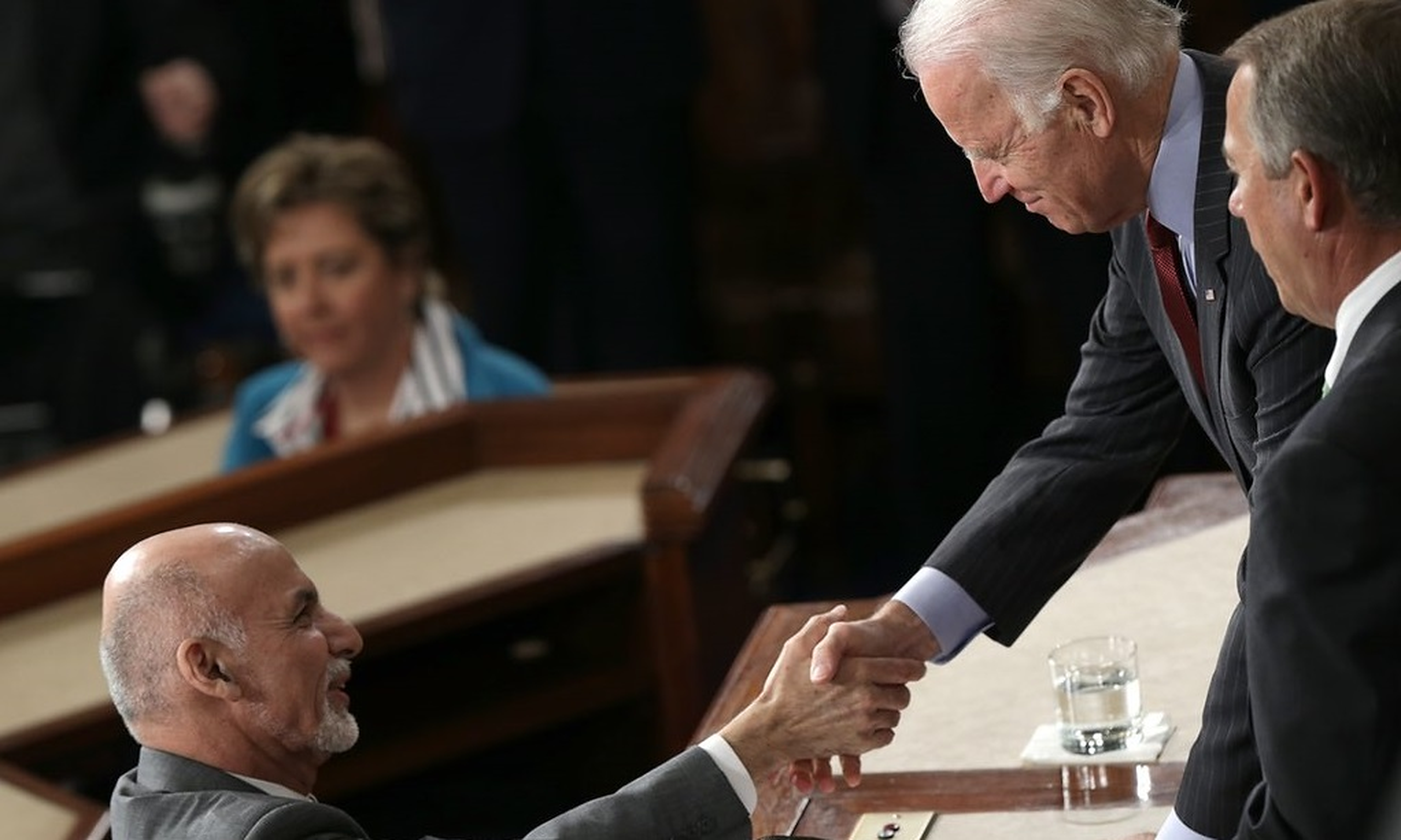 Joe Biden i-a cerut fostului președinte afgan să lase „impresia” că talibanii nu au câștigat, „indiferent că este adevărat sau nu”