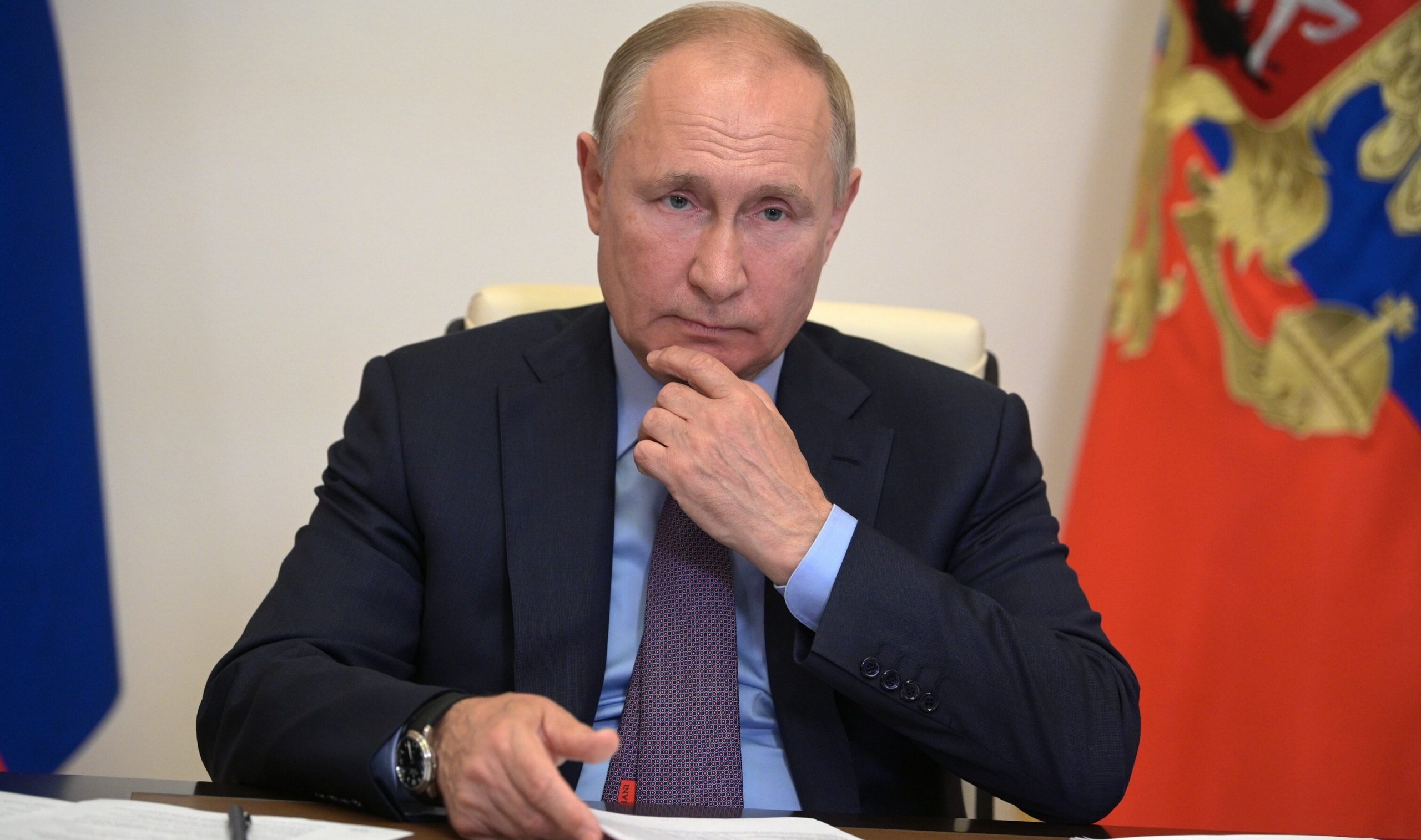Vladimir Putin spune că „zeci de persoane” din anturajul său au Covid-19