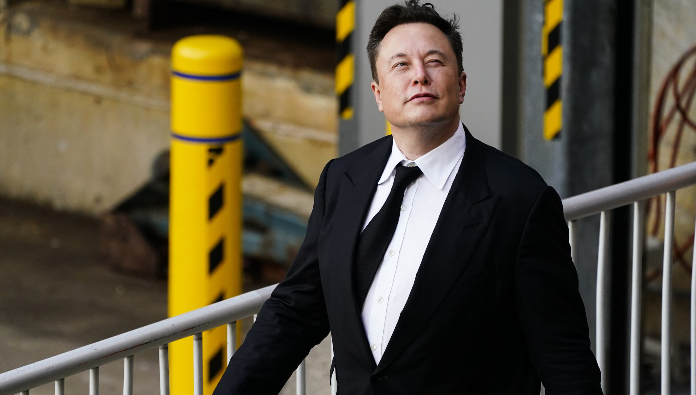 Averea lui Elon Musk a crescut cu 36 de miliarde de dolari într-o singură zi, după ce Hertz a comandat 100.000 de automobile Tesla