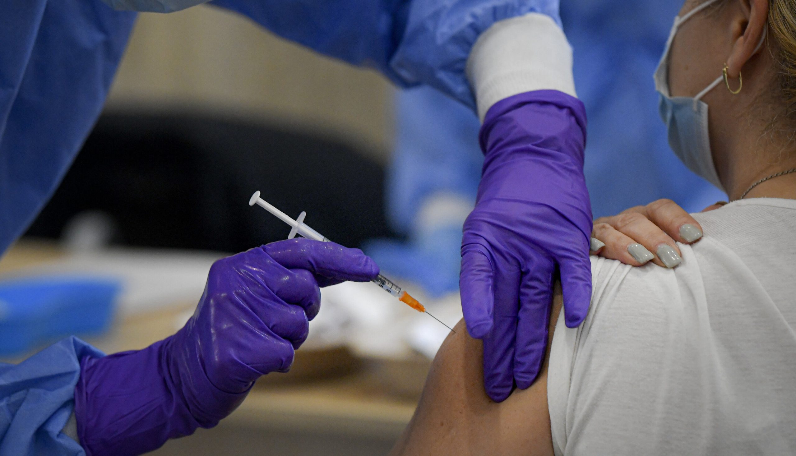 EMA recomandă administrarea rapelului la trei luni de la a doua doză a vaccinului anti-Covid-19