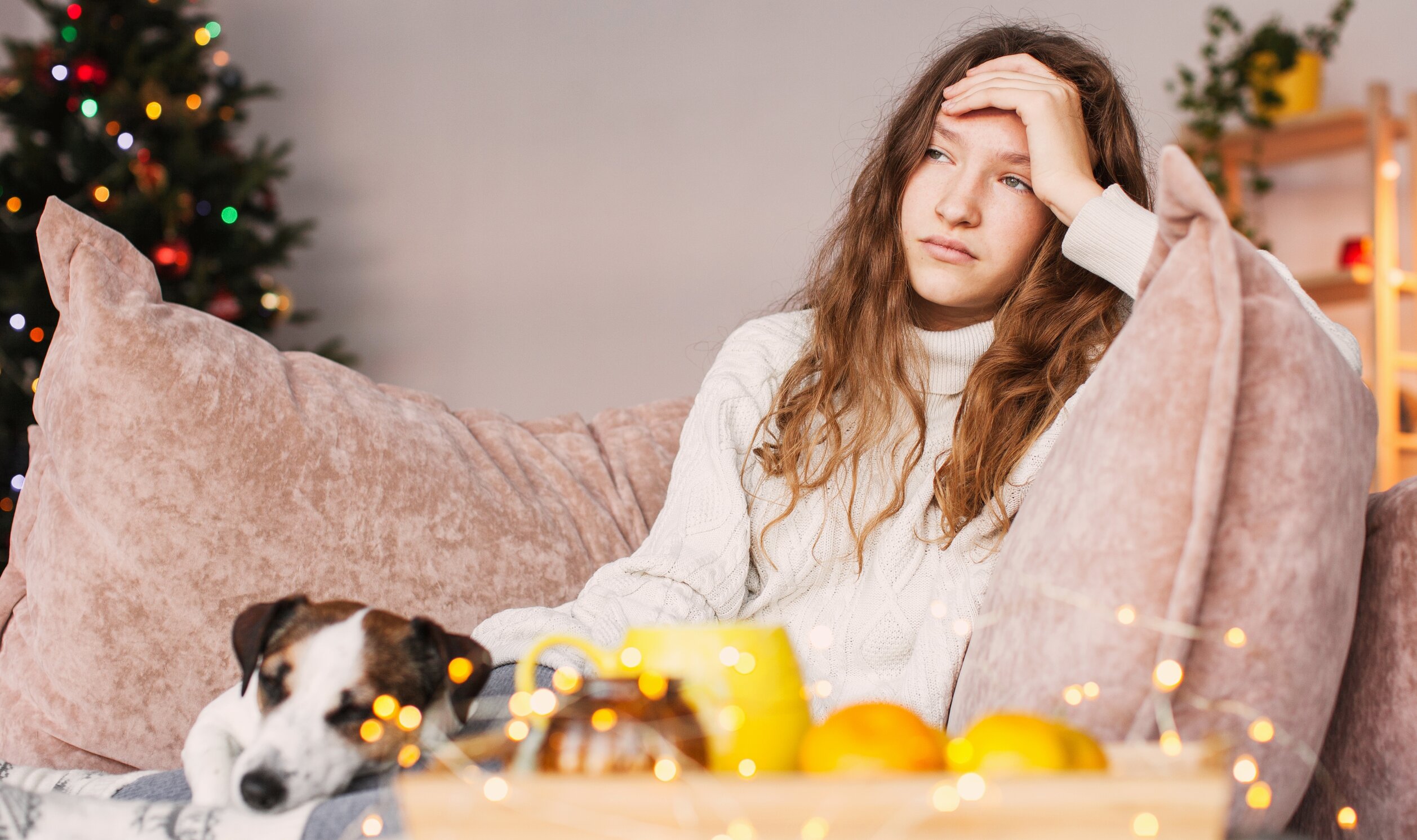 Depresivi în preajma sărbătorilor| Crăciunul sau Anul Nou îi întristează pe unii oameni, dar există „remedii”