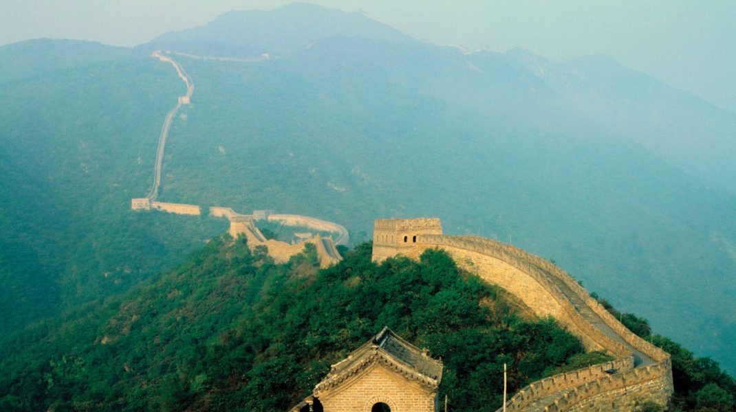 FOTO. Șase dintre cele mai frumoase și izolate porțiuni ale Marelui Zid Chinezesc