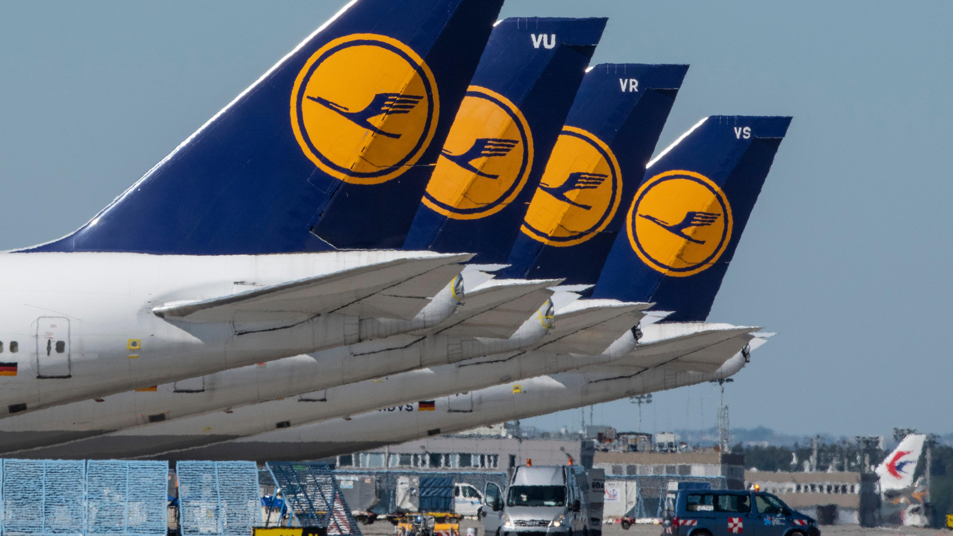 Greva Lufthansa afectează călătoriile aeriene pentru a doua oară într-o lună. Cum poți obține o rambursare