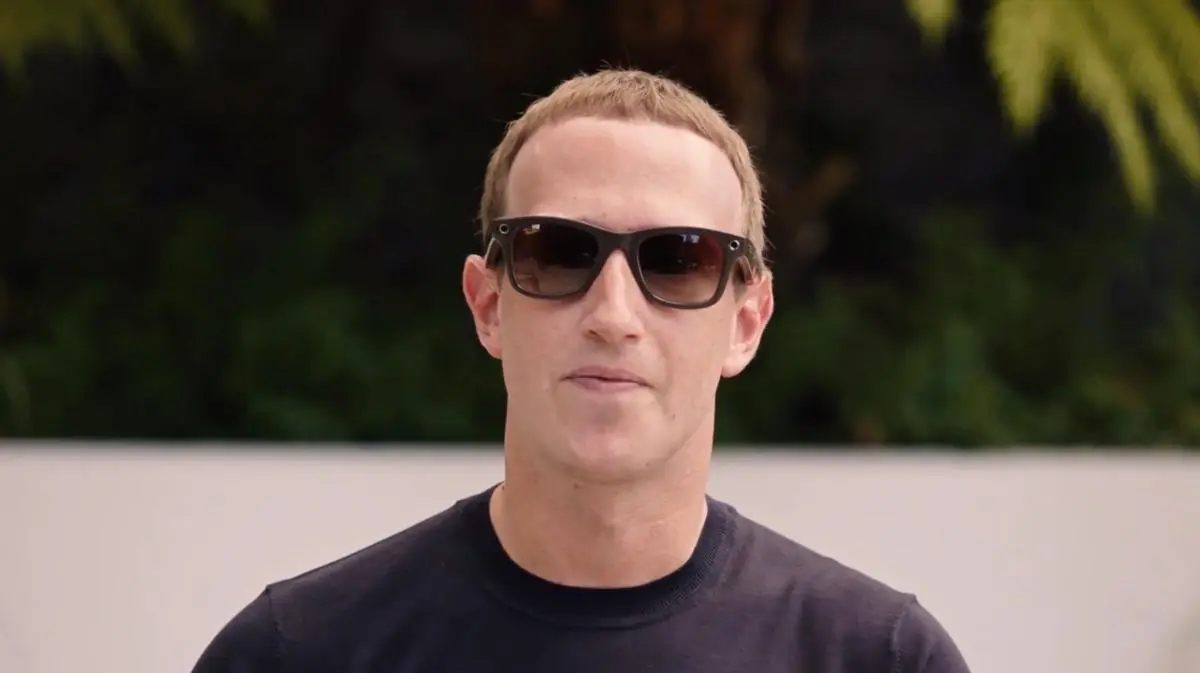 Mark Zuckerberg testează noii ochelari smart făcuți în colaborare cu Ray-Ban